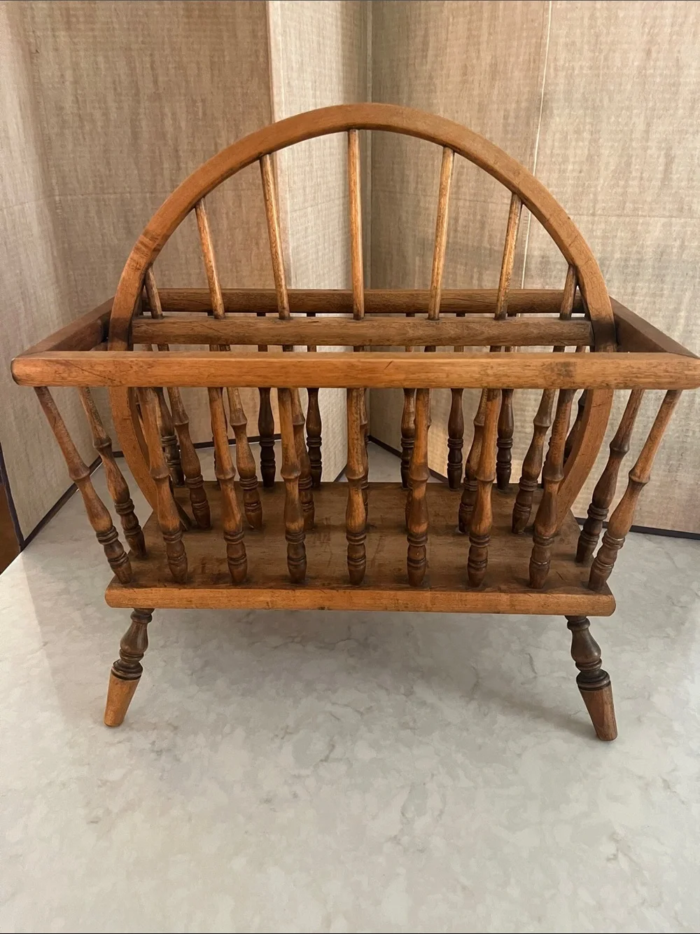 XL Vintage Wooden Yarn Caddy / Magazine Rack with Handle ~19” x 21”